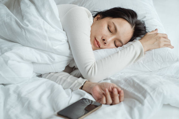 Sleep Gummies: Are They a Solution For Sleepless Nights?